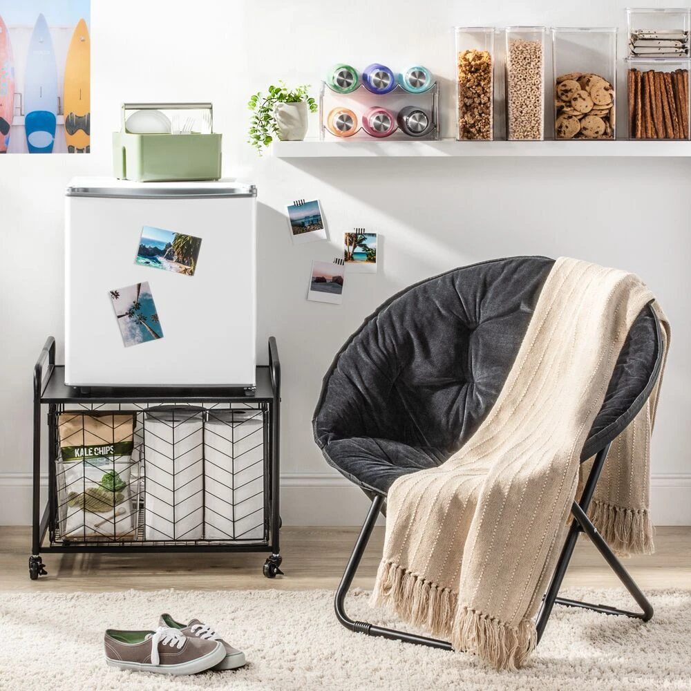 Folding Saucer Chair Folding Saucer Chair -mDesign 1000 BLOGSquare JPG BTCMoonChair Environment