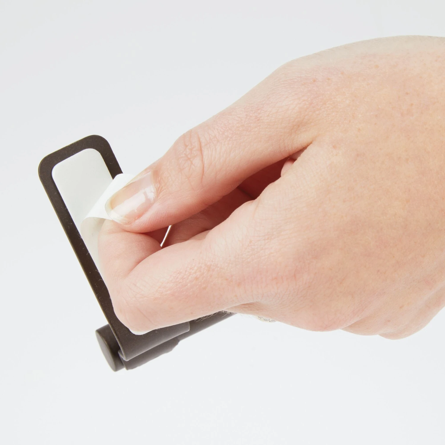 9" Adhesive Towel Bar Set 9" Adhesive Towel Bar Set -mDesign 2000 Square JPG 03519MDK.PT02