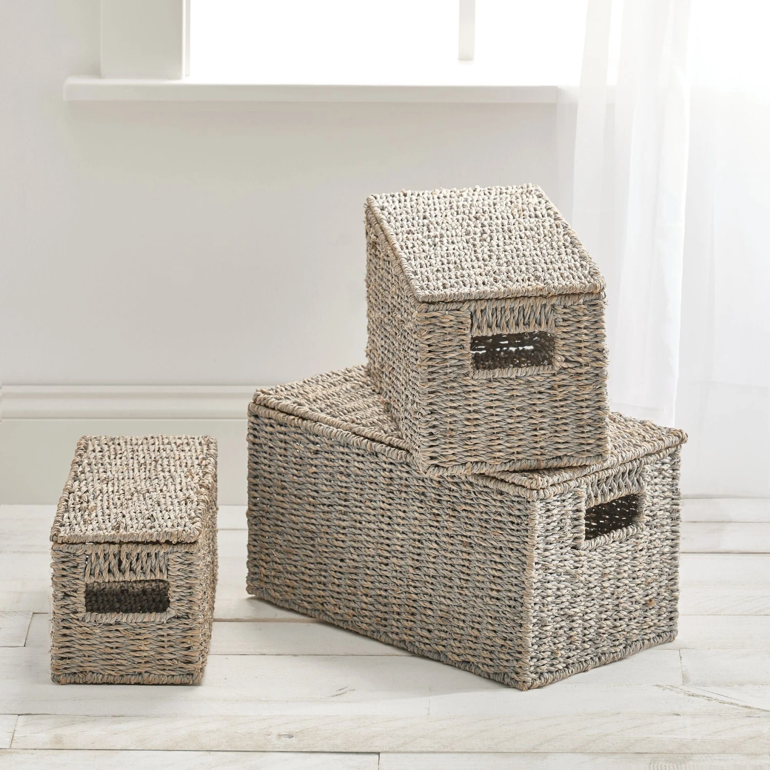 Seagrass Nesting Basket Set with Removable Lids Seagrass Nesting Basket Set With Removable Lids -mDesign 2000 Square JPG 09237MDHS.PT01
