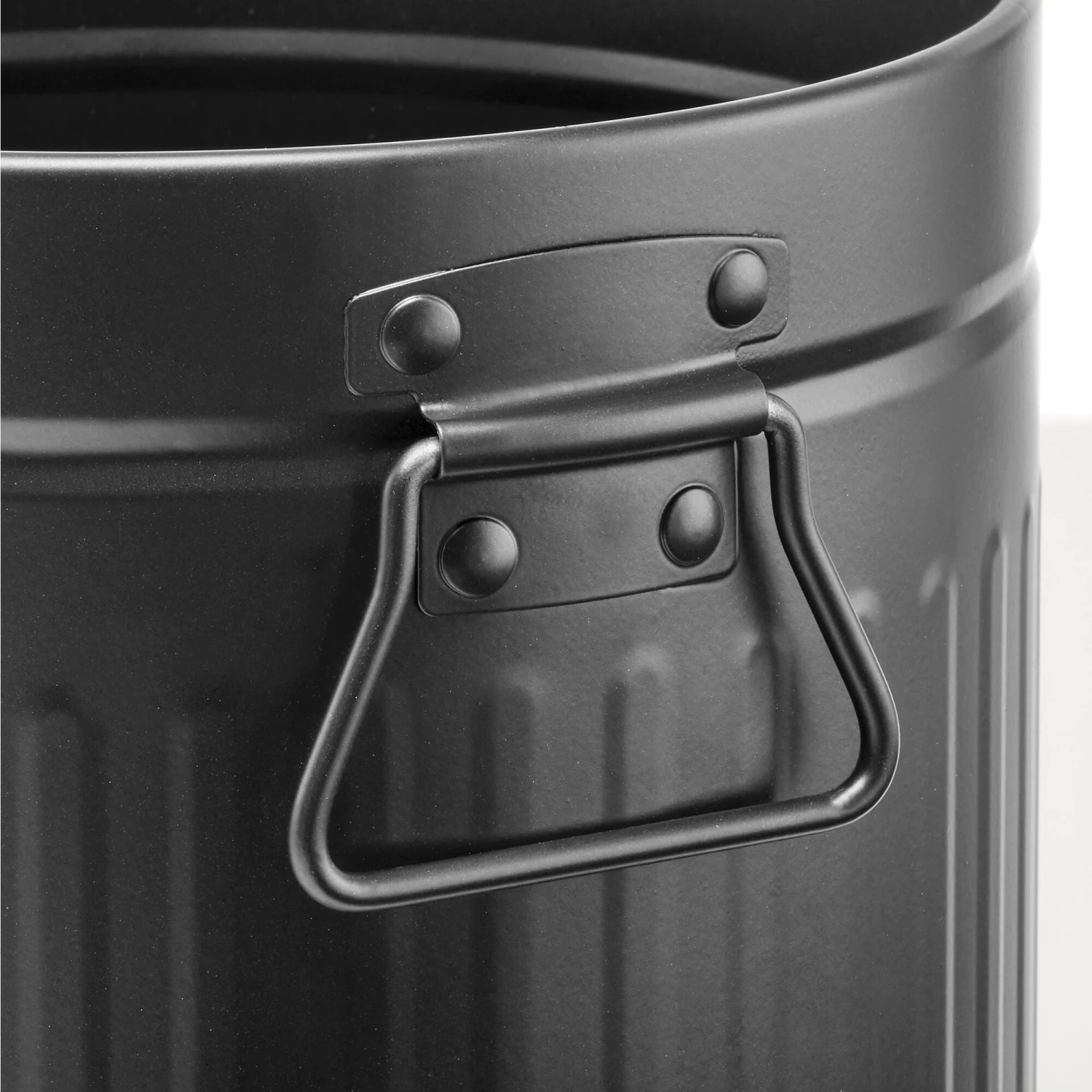 7-Liter Bathroom Trash Can with Handles 7-Liter Bathroom Trash Can With Handles -mDesign 2000 Square JPG 16941MDBST.PT02