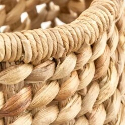 Hyacinth Boho Belly Wall Basket 11 X 7 X 15 3 Hyacinth Boho Belly Wall Basket 11 X 7 X 15 -mDesign 2000 Square JPG 18522MDHS detail