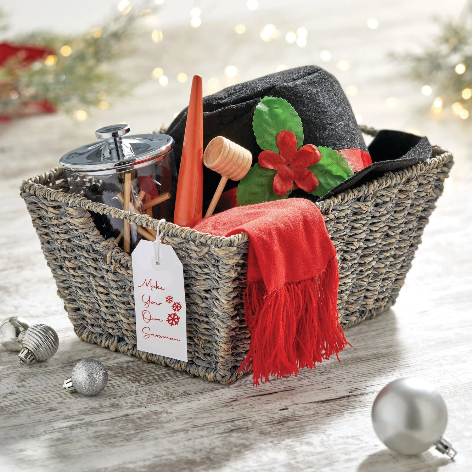 Woven Seagrass Basket 12 x 9 x 6 Woven Seagrass Basket 12 X 9 X 6 -mDesign 2000 Square JPG Snowman 20Basket 20RFQ 2033539 20gray 20wash